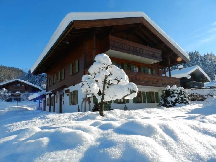 Komfort Ferienwohnungen Reit Im Winkl - Haus Davis Exterior photo